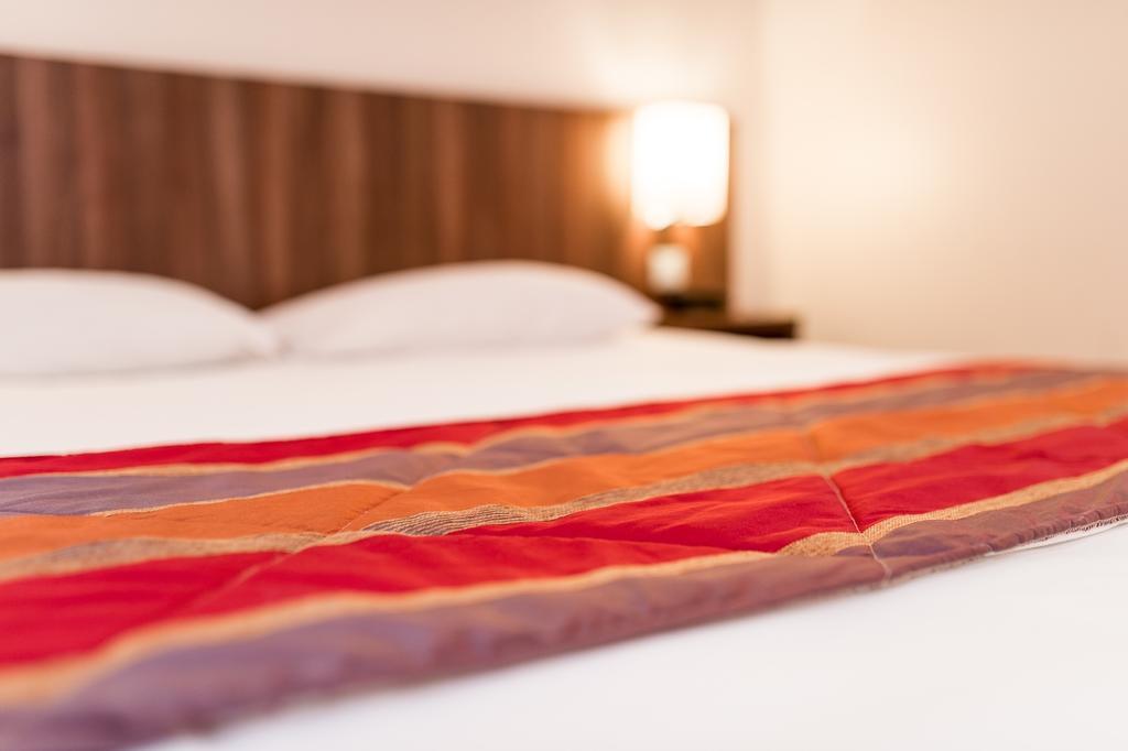 Hotel Eurocentre 2* Toulouse Nord Castelnau-dʼEstrétefonds Pokoj fotografie